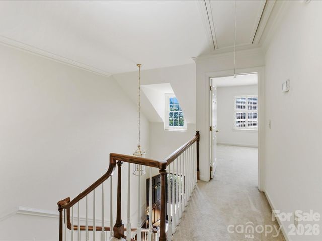 2831 Sharon View Road, Charlotte, NC 28210