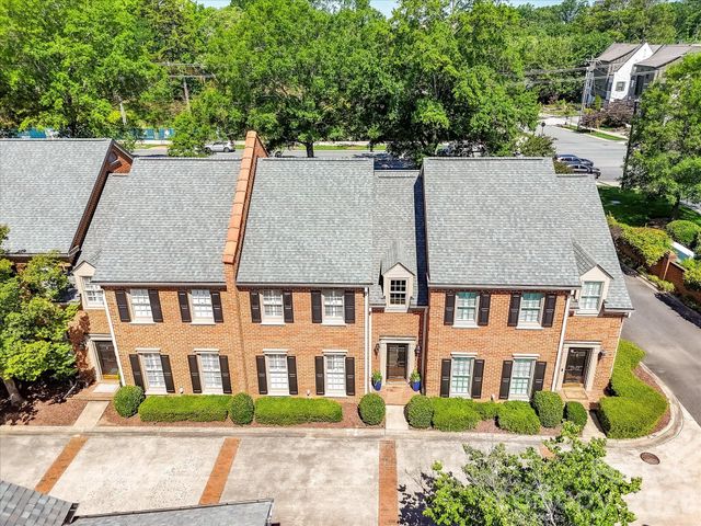 2831 Sharon View Road, Charlotte, NC 28210