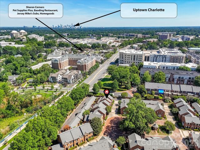 2831 Sharon View Road, Charlotte, NC 28210