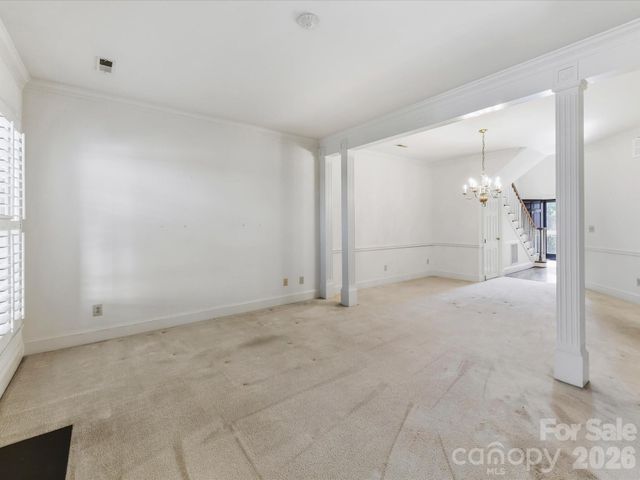 2831 Sharon View Road, Charlotte, NC 28210