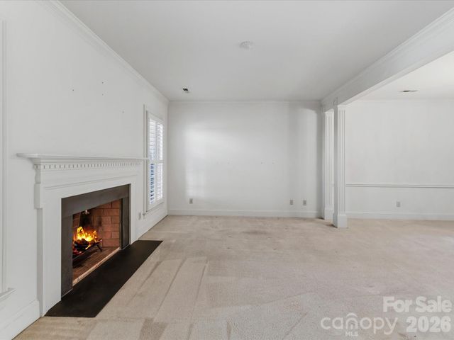2831 Sharon View Road, Charlotte, NC 28210