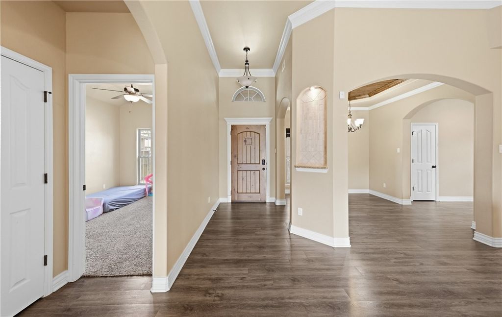 7649 Sable Creek Dr, Corpus Christi, TX 78414 — photo 2