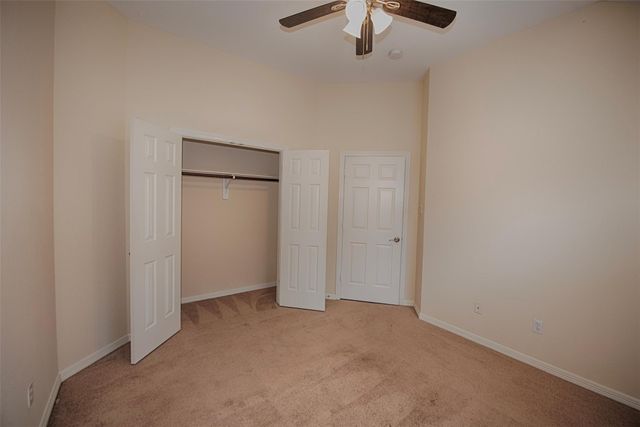 2725 Hidden Landing Drive, Pearland, TX 77584