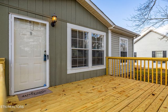 805 Park St, Sweetwater, TN 37874