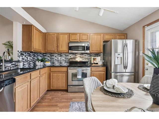 12147 Hudson Ct, Thornton, CO 80241