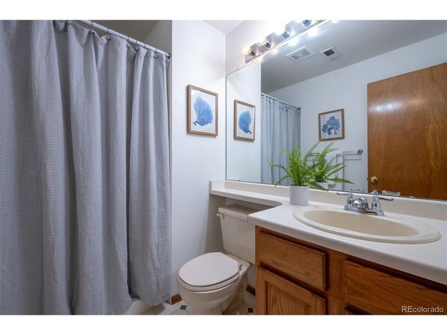 12147 Hudson Ct, Thornton, CO 80241