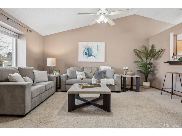 12147 Hudson Ct, Thornton, CO 80241