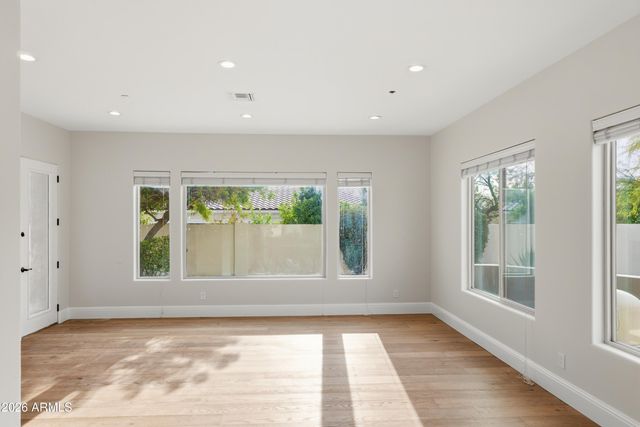 7621 E TARDES Drive, Scottsdale, AZ 85255