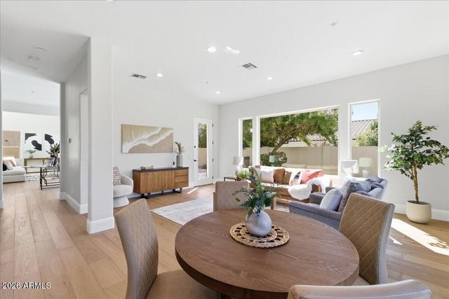 7621 E TARDES Drive, Scottsdale, AZ 85255