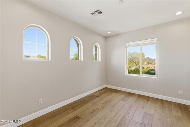 7621 E TARDES Drive, Scottsdale, AZ 85255