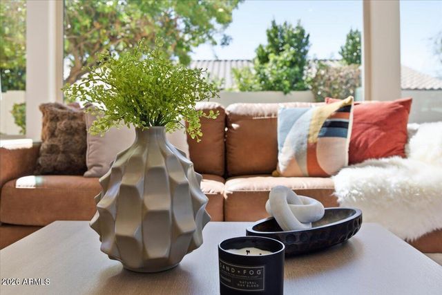 7621 E TARDES Drive, Scottsdale, AZ 85255