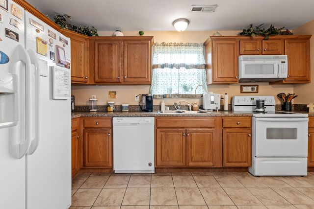 1002 Cedar Creek Drive, Rossville, GA 30741