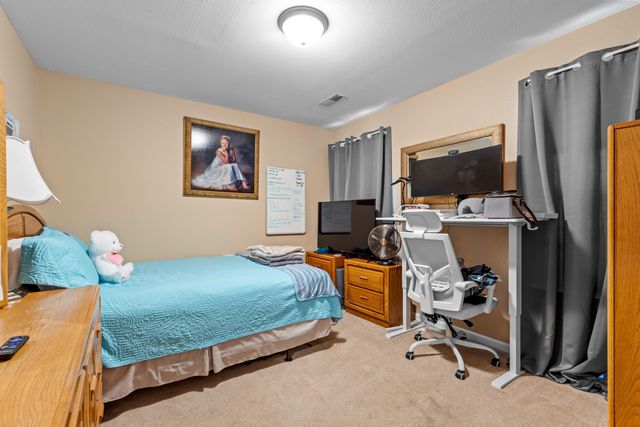 1002 Cedar Creek Drive, Rossville, GA 30741