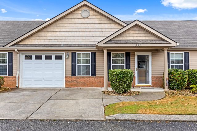 1002 Cedar Creek Drive, Rossville, GA 30741