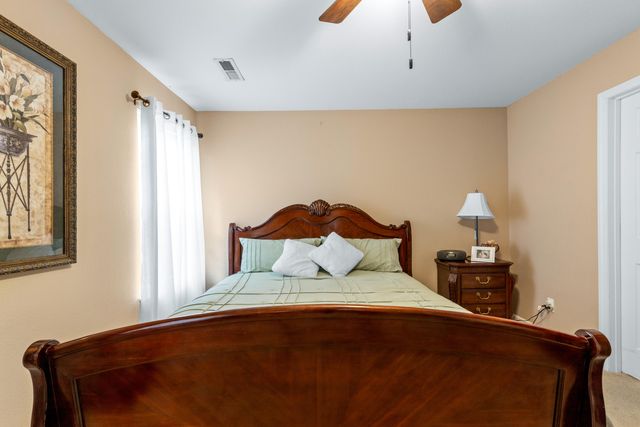 1002 Cedar Creek Drive, Rossville, GA 30741