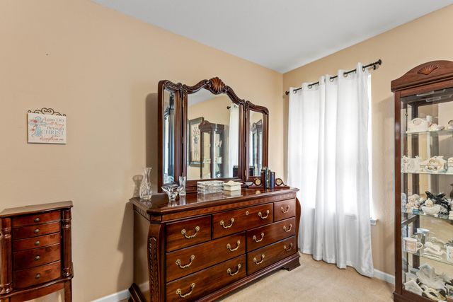 1002 Cedar Creek Drive, Rossville, GA 30741