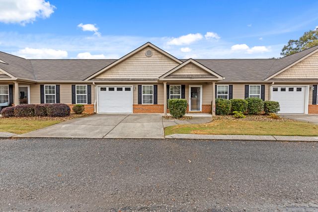 1002 Cedar Creek Drive, Rossville, GA 30741