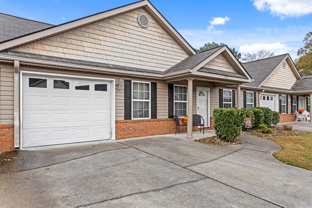 1002 Cedar Creek Drive, Rossville, GA 30741