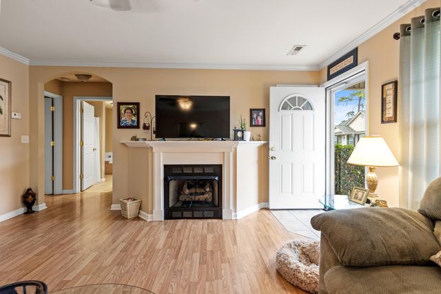 1002 Cedar Creek Drive, Rossville, GA 30741