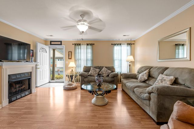 1002 Cedar Creek Drive, Rossville, GA 30741