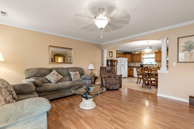 1002 Cedar Creek Drive, Rossville, GA 30741