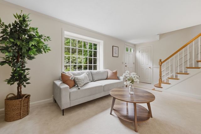 2 Lyons Street, Westborough, MA 01581