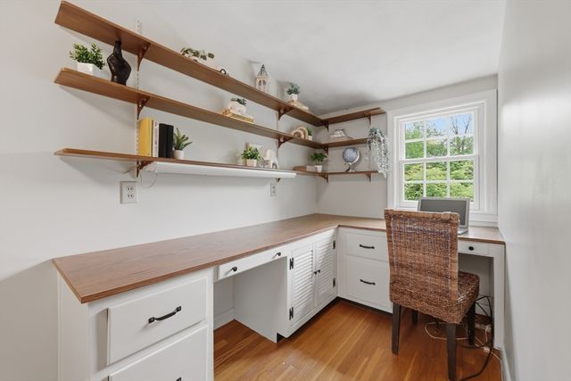 2 Lyons Street, Westborough, MA 01581