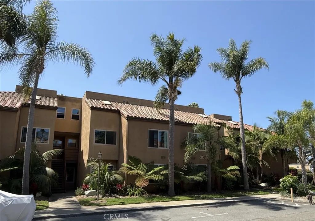 306 Coral Reef 50, Huntington Beach, CA 92648