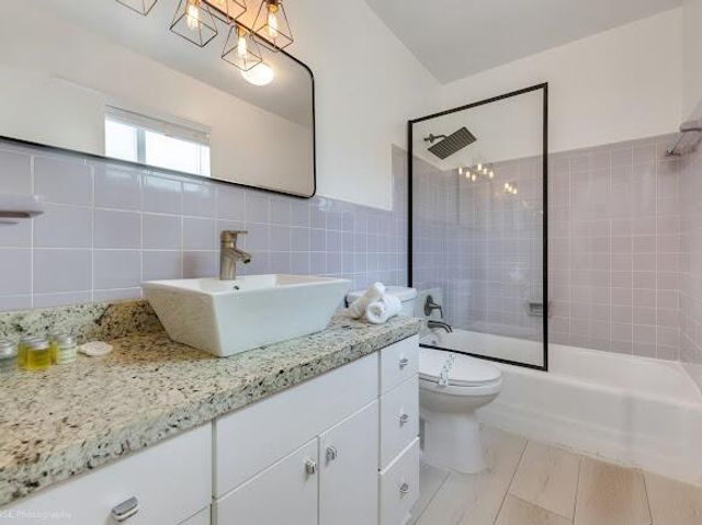 1250 Arthur Street, Hollywood, FL 33019