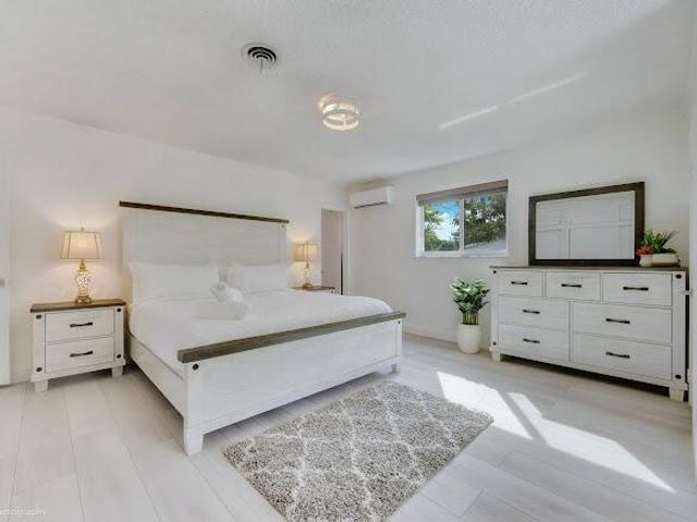 1250 Arthur Street, Hollywood, FL 33019