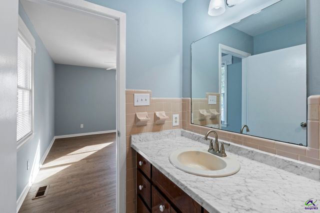 104 Jackson Street, Warner Robins, GA 31088