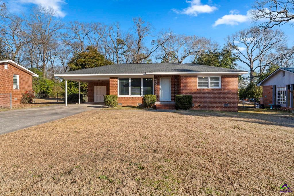 104 Jackson Street, Warner Robins, GA 31088