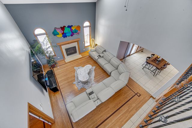 21131 Vivienne Drive, Matteson, IL 60443