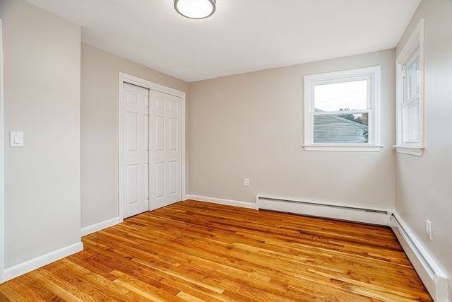 44 Old Brook Rd, Leominster, MA 01453