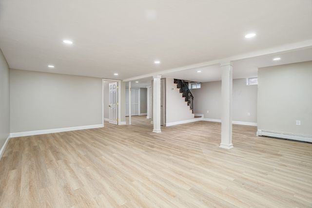 44 Old Brook Rd, Leominster, MA 01453