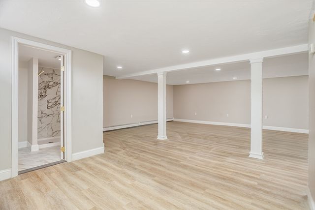 44 Old Brook Rd, Leominster, MA 01453