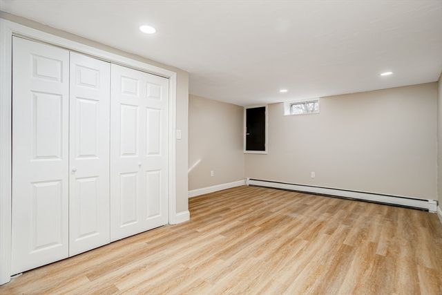 44 Old Brook Rd, Leominster, MA 01453