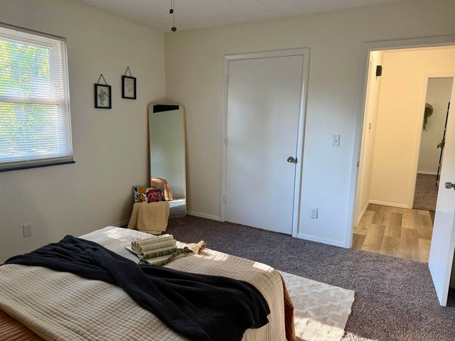 1216 N Spencer Dr, Augusta, KS 67010