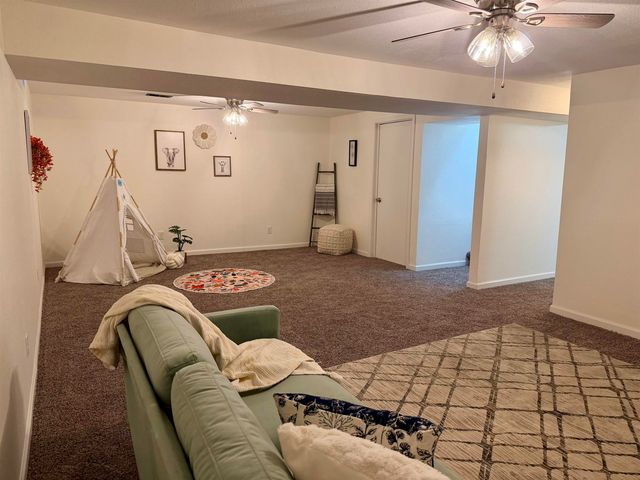1216 N Spencer Dr, Augusta, KS 67010
