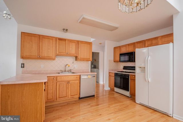 18 SOUTHWIND CT, Ocean Pines, MD 21811