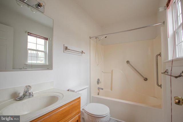 18 SOUTHWIND CT, Ocean Pines, MD 21811