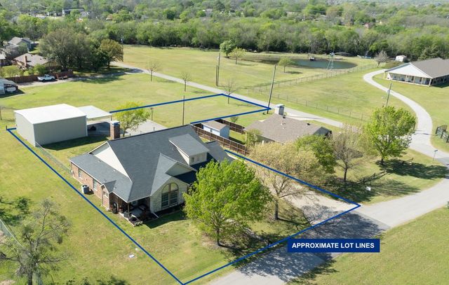 105 N Jones Street, Royse City, TX 75189