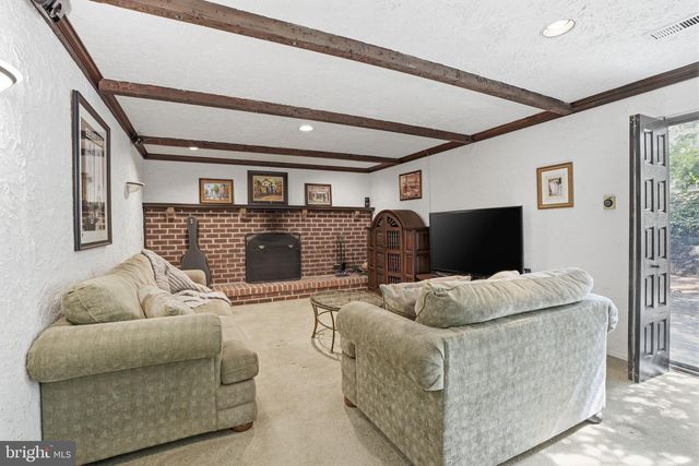 718 BRIDGEVIEW RD, Feasterville Trevose, PA 19053