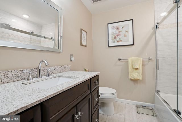 718 BRIDGEVIEW RD, Feasterville Trevose, PA 19053