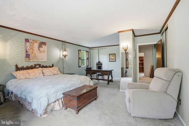 718 BRIDGEVIEW RD, Feasterville Trevose, PA 19053