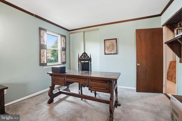 718 BRIDGEVIEW RD, Feasterville Trevose, PA 19053
