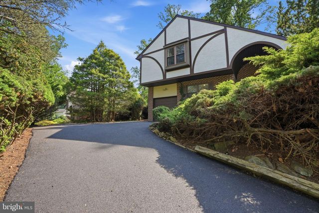 718 BRIDGEVIEW RD, Feasterville Trevose, PA 19053