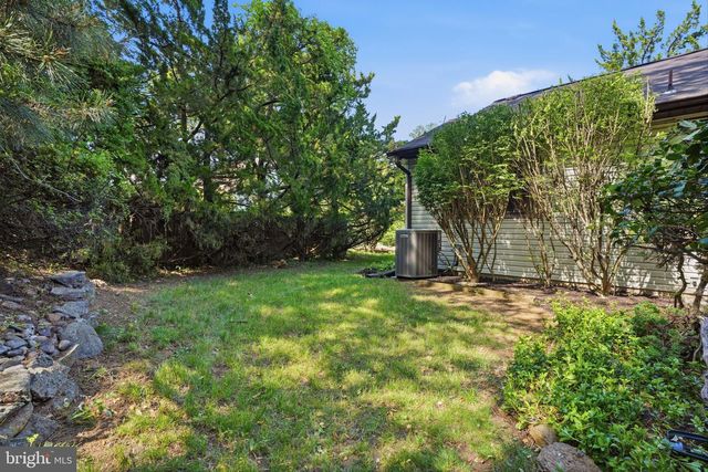 718 BRIDGEVIEW RD, Feasterville Trevose, PA 19053