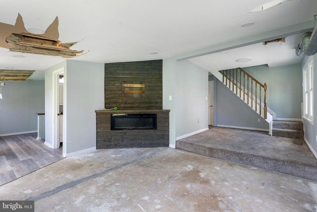 1709 PIN OAK AVE, Dundalk, MD 21222