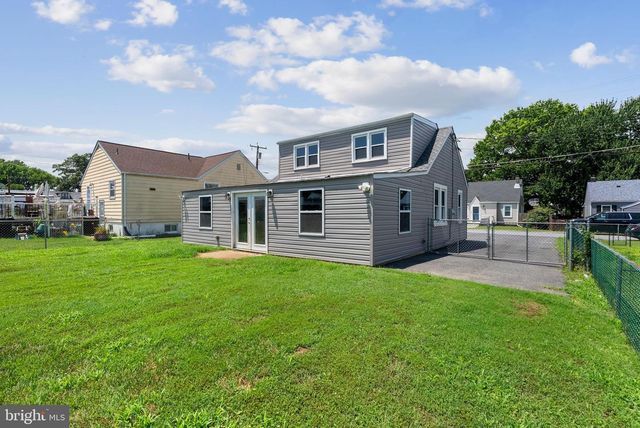 1709 PIN OAK AVE, Dundalk, MD 21222